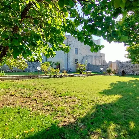 Masseria Furca Guest house *