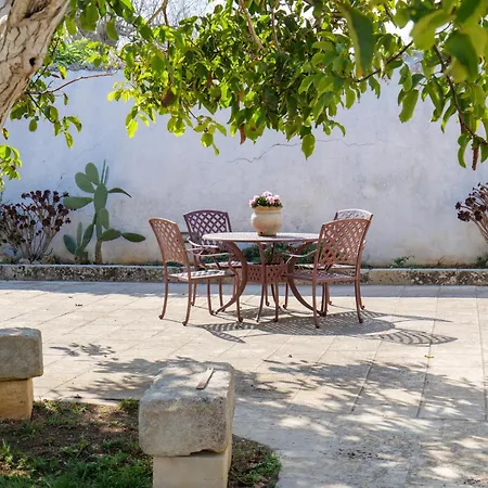 Guest house Masseria Furca Alimini