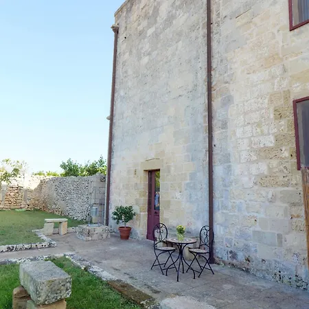 Masseria Furca Guest house *